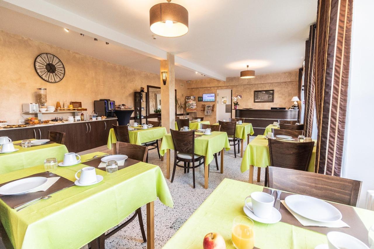 Hotel De La Plage Le Chambon-sur-Lignon Esterno foto